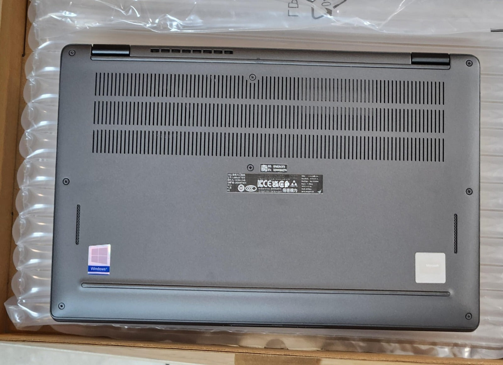 Dell Latitude 7410 i7-10610U 16 RAM 256 SSD 14” FHD, W11 Pro Ref A+