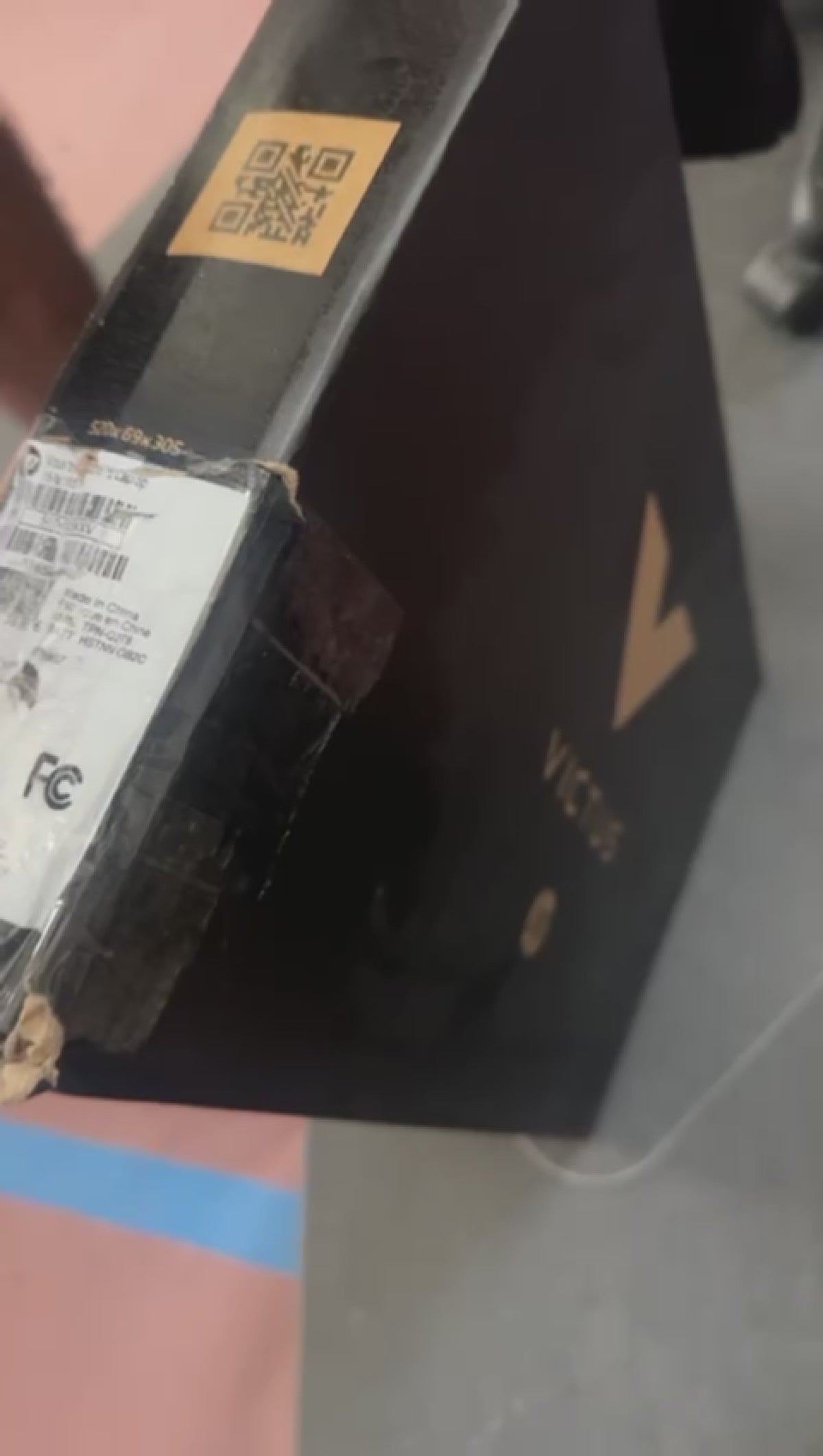 BRAND NEW HP Victus 15-FA1657NR Gaming Laptop, 13th Gen Intel i7-13620H, 16GB RAM, 512GB SSD, NVIDIA GeForce RTX 4060 8GB, 15.6" FHD **DAMAGE BOX**